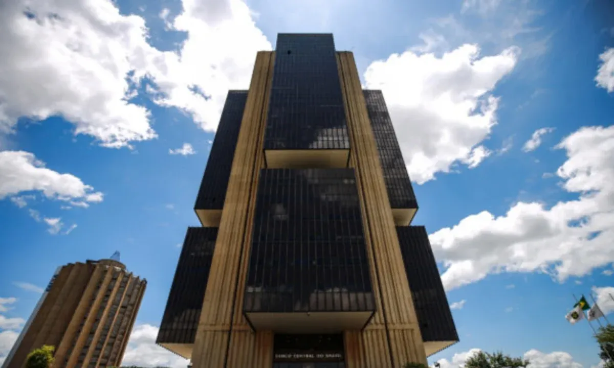 Estatais têm déficit de R$ 4,9 bilhões em janeiro, diz Banco Central