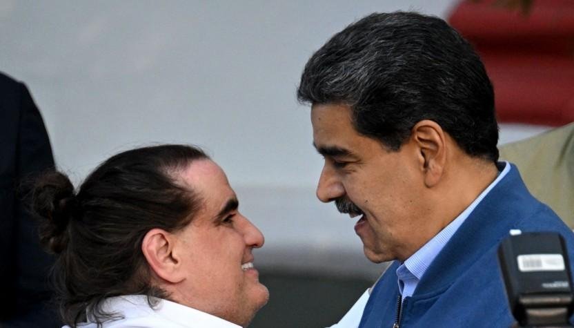 Aliado de Maduro é capturado em operação coordenada dos EUA com a Venezuela em Caracas