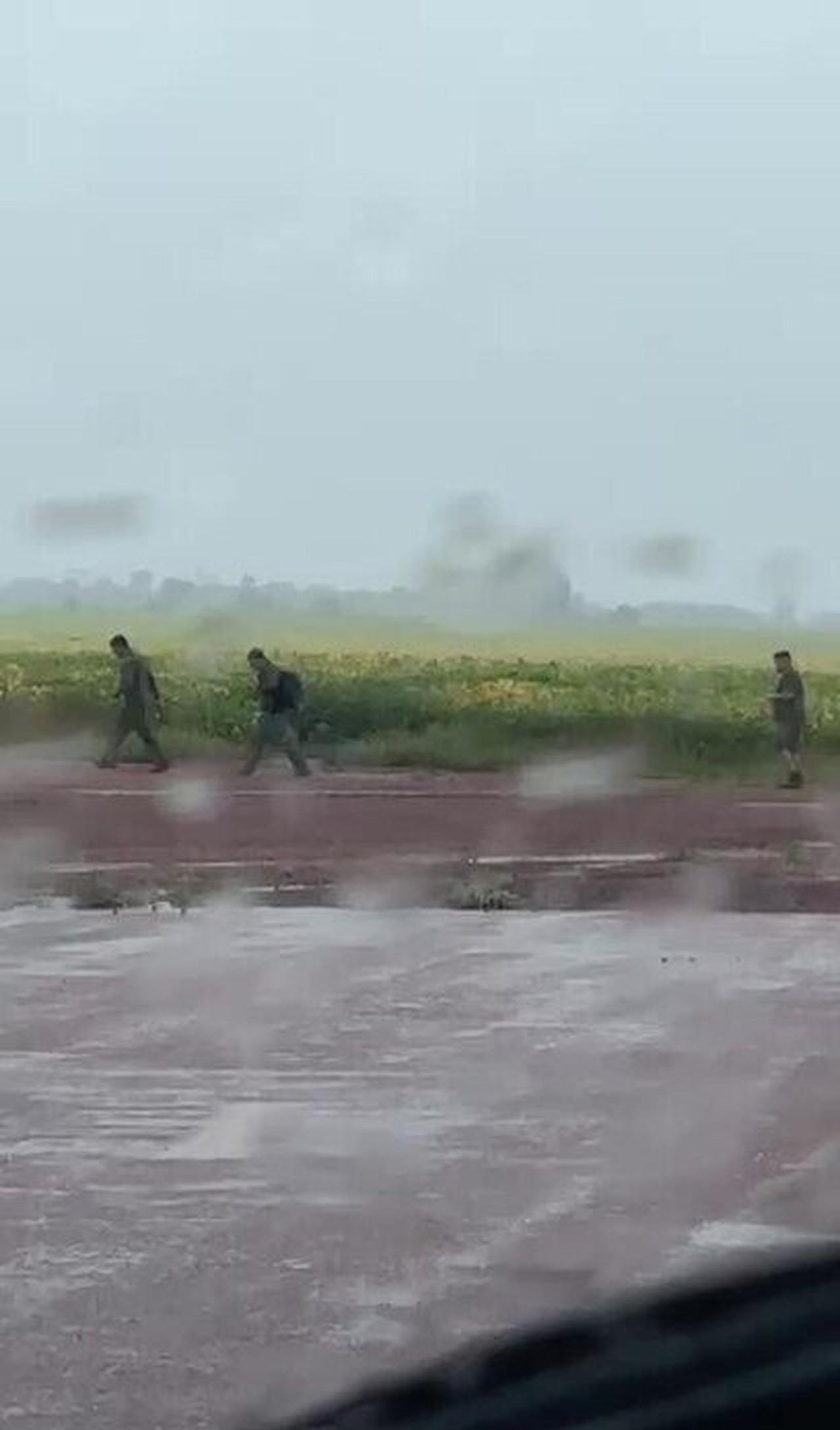Avião com 500 kg de cocaína é interceptado em pista clandestina de MT | G1