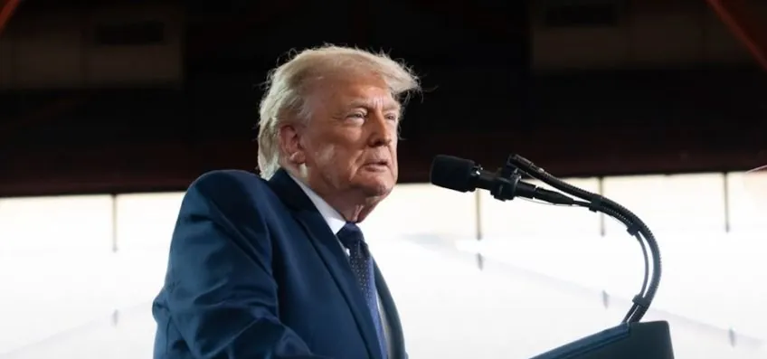 Trump ameaça postos que não reduzirem preço da gasolina