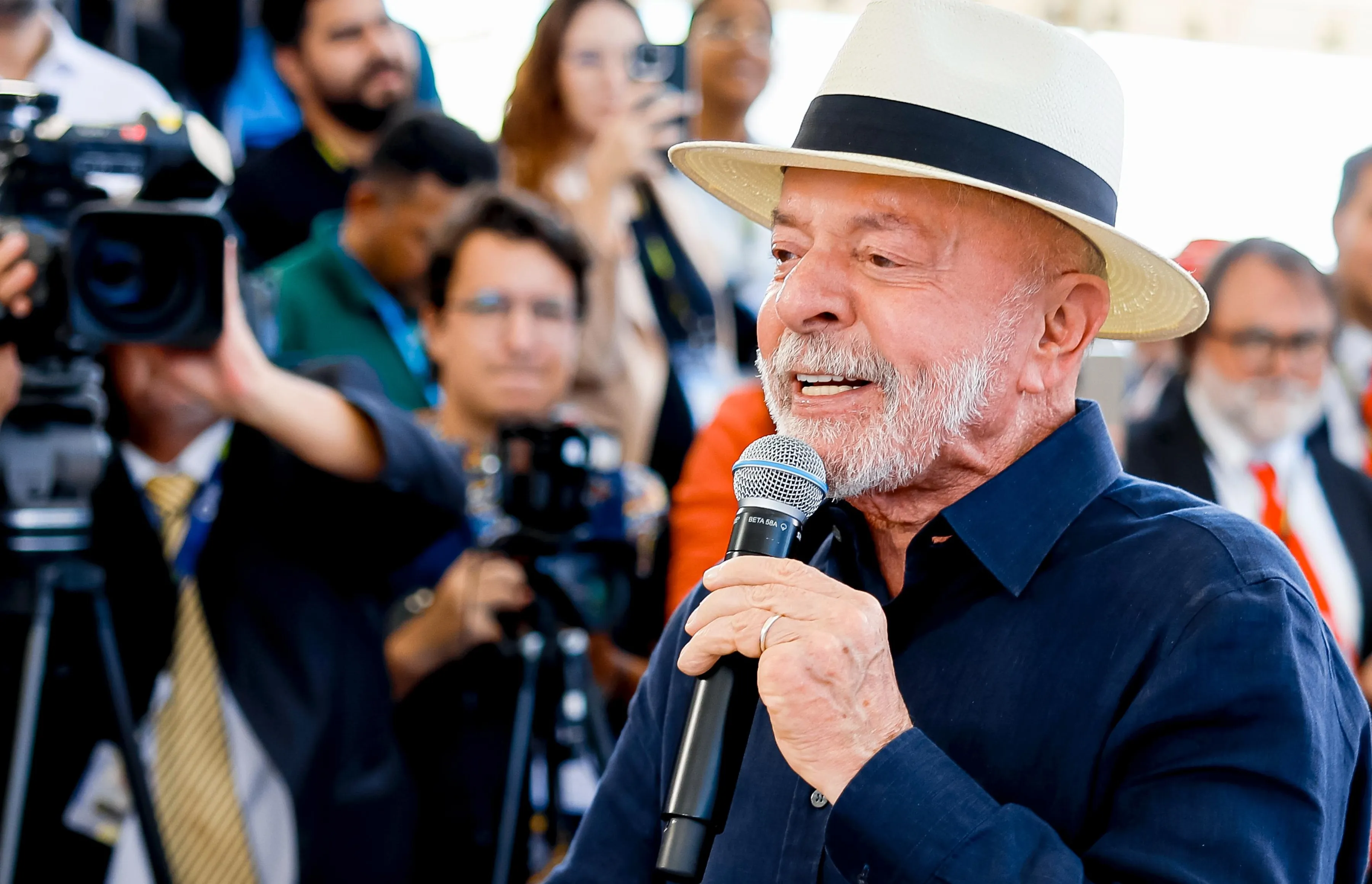 Governo Lula viu EUA tentando barrar China de explorar minerais críticos no Brasil durante negociações de tarifaço