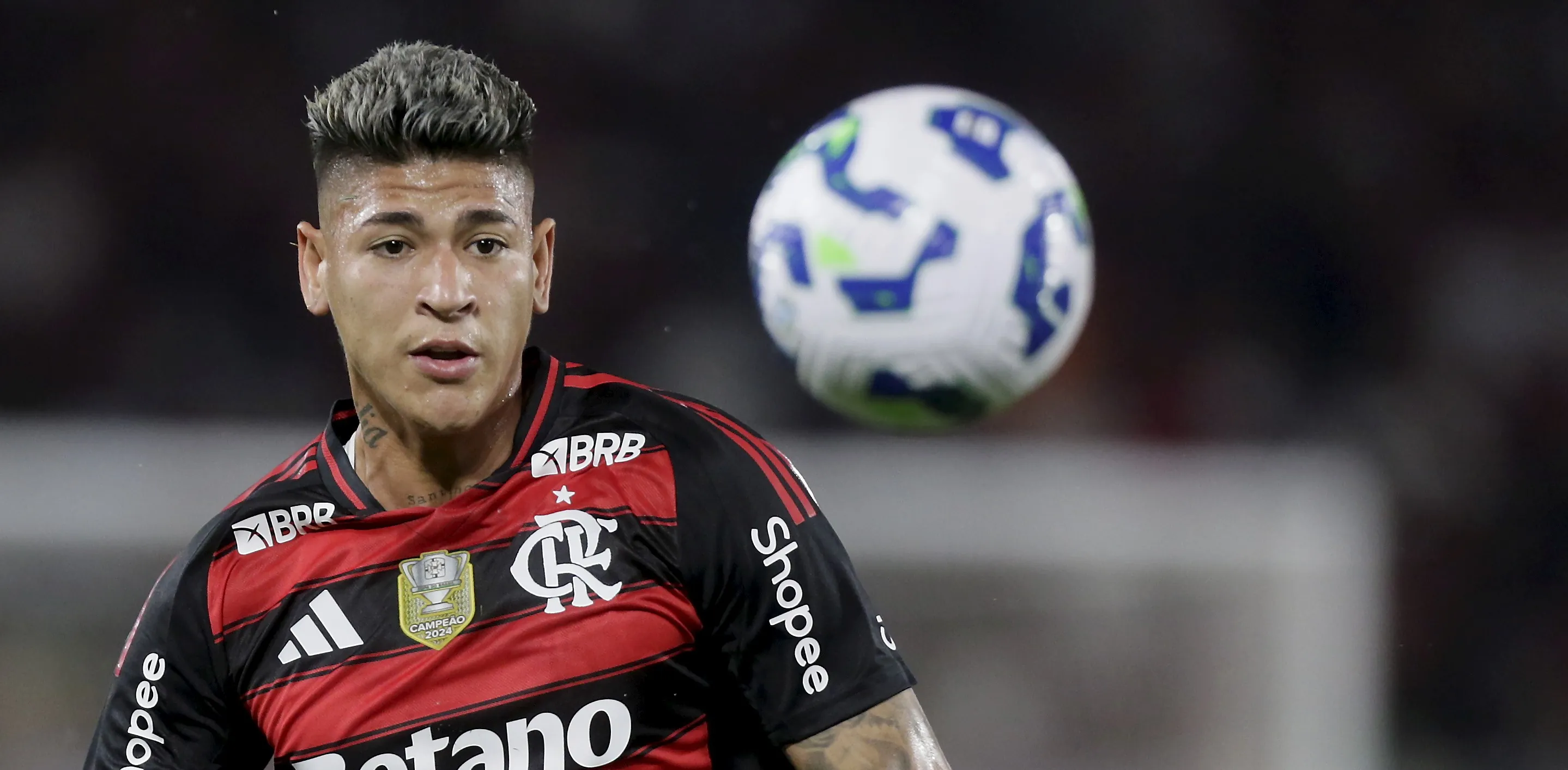 Carrascal pede desculpas por expulsão na derrota do Flamengo para o Palmeiras: 'Coração partido'