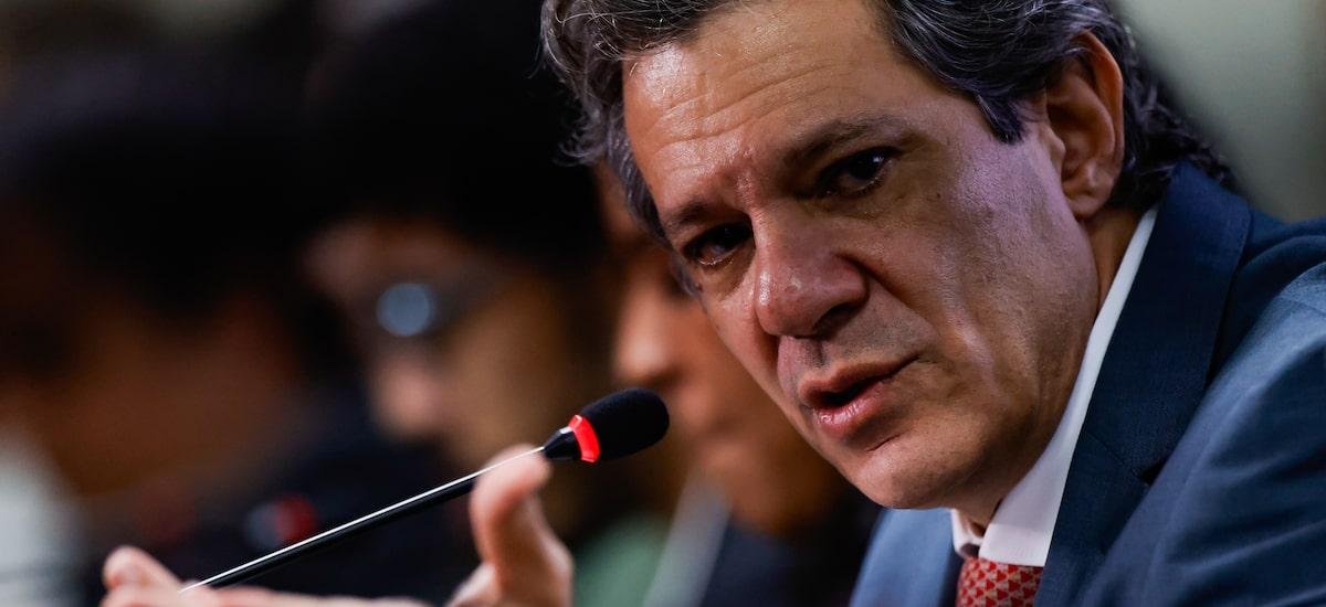 Haddad diz que está conversando com Lula sobre eleições: ‘Vamos ver quem convence quem’