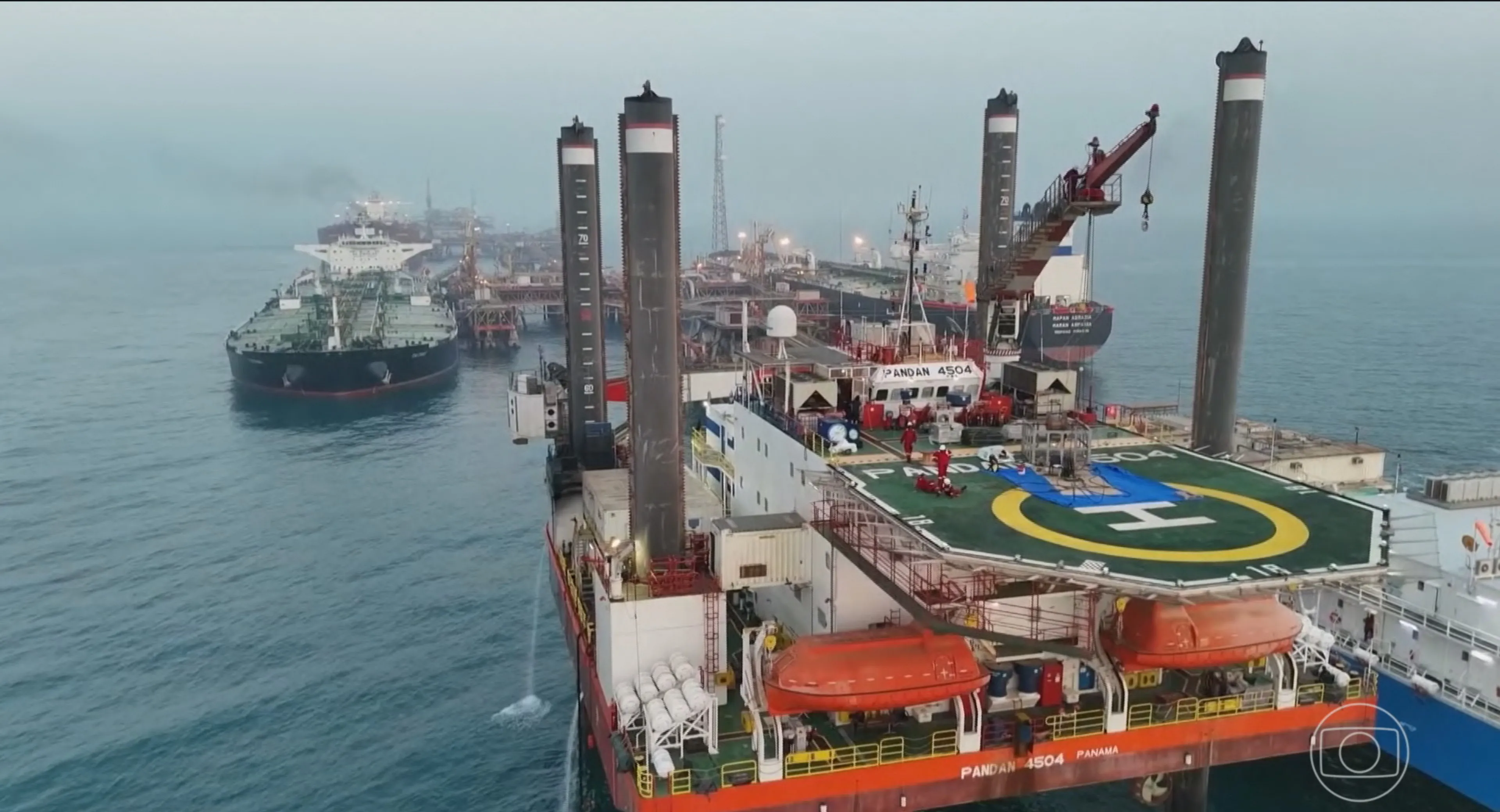 Mundo enfrenta maior interrupção de fornecimento de petróleo da história com guerra no Oriente Médio, diz IEA | G1