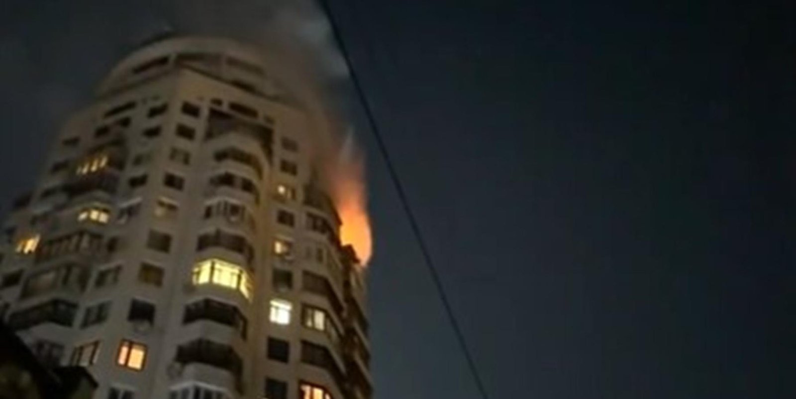 Às vésperas de negociações de paz, Rússia faz ataque massivo à Ucrânia