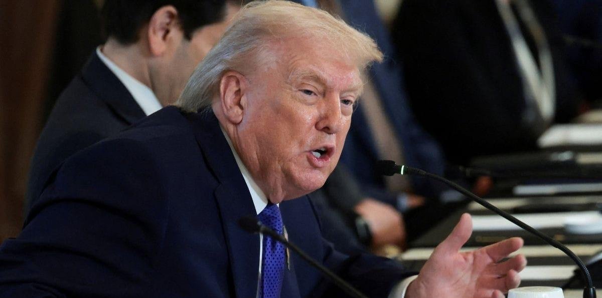 Donald Trump sugere controle sobre eleições legislativas nos EUA