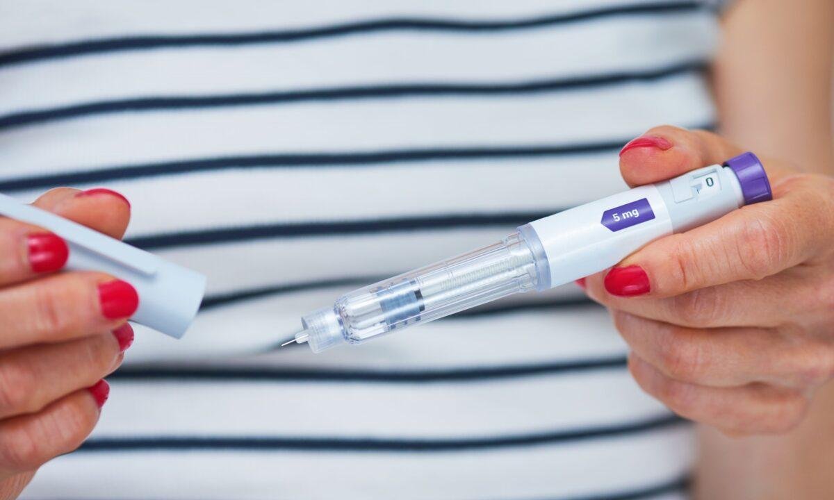 Canetas emagrecedoras: veja os 17 efeitos colaterais previstos em bula