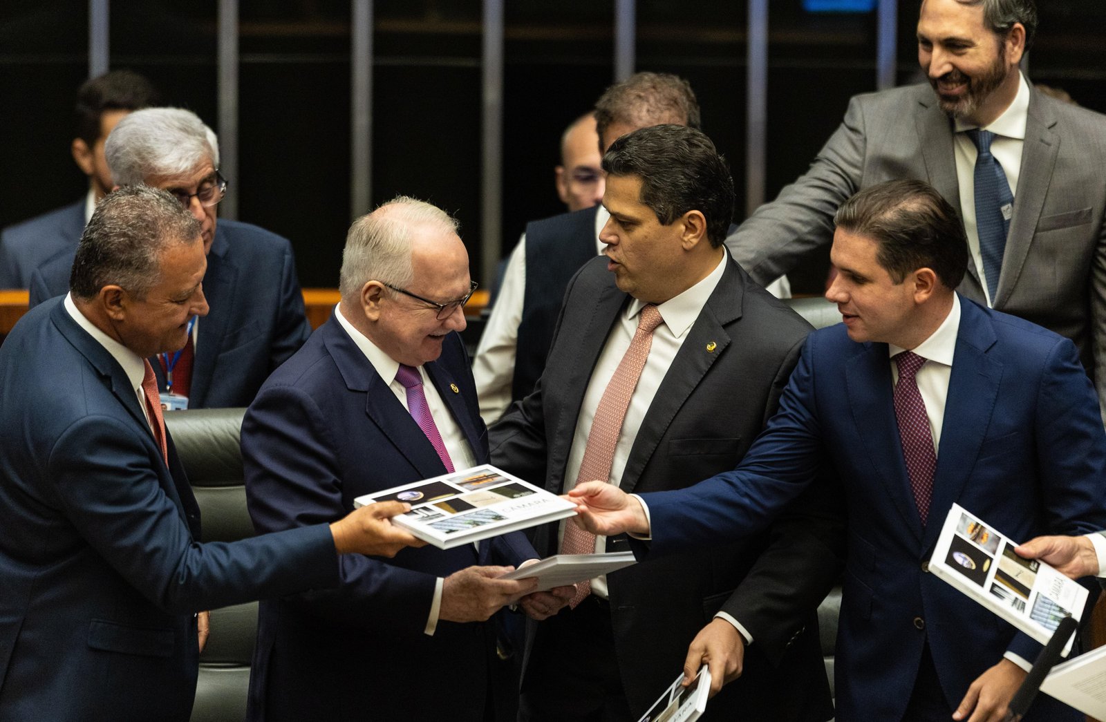 ‘Penduricalhos’: como vai funcionar o grupo de trabalho dos Três Poderes contra supersalários no funcionalismo