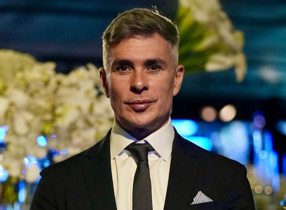 Ivan Moré fala de novo programa na internet, do nascimento da terceira filha e da parceria profissional com a mulher