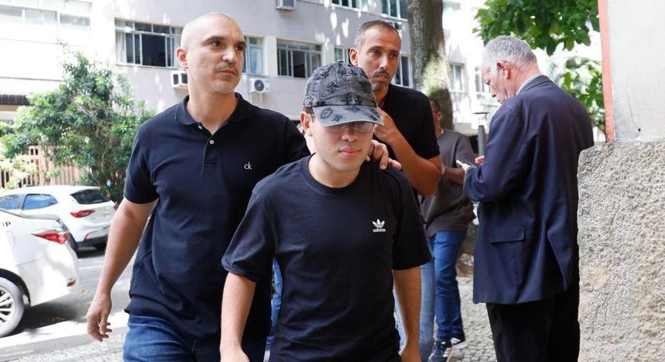 Polícia investiga outros dois casos de estupro que teriam sido cometidos por acusados do abuso de adolescente em Copacabana