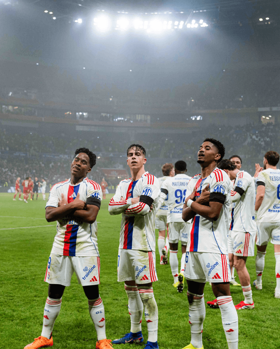 Endrick brilha, dá assistência e Lyon vence o Brest pelo Francês