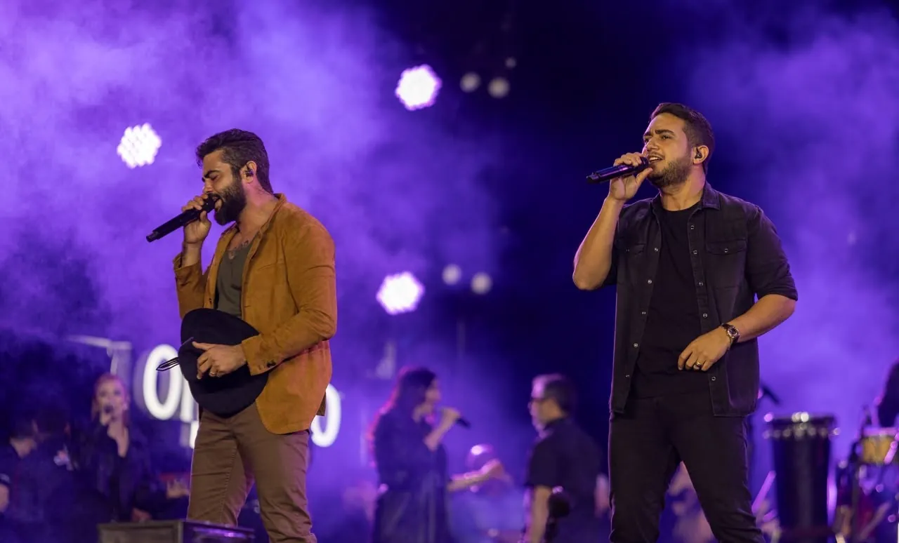 Rodeio de Americana: Henrique e Juliano homenageiam Marília Mendonça em show lotado