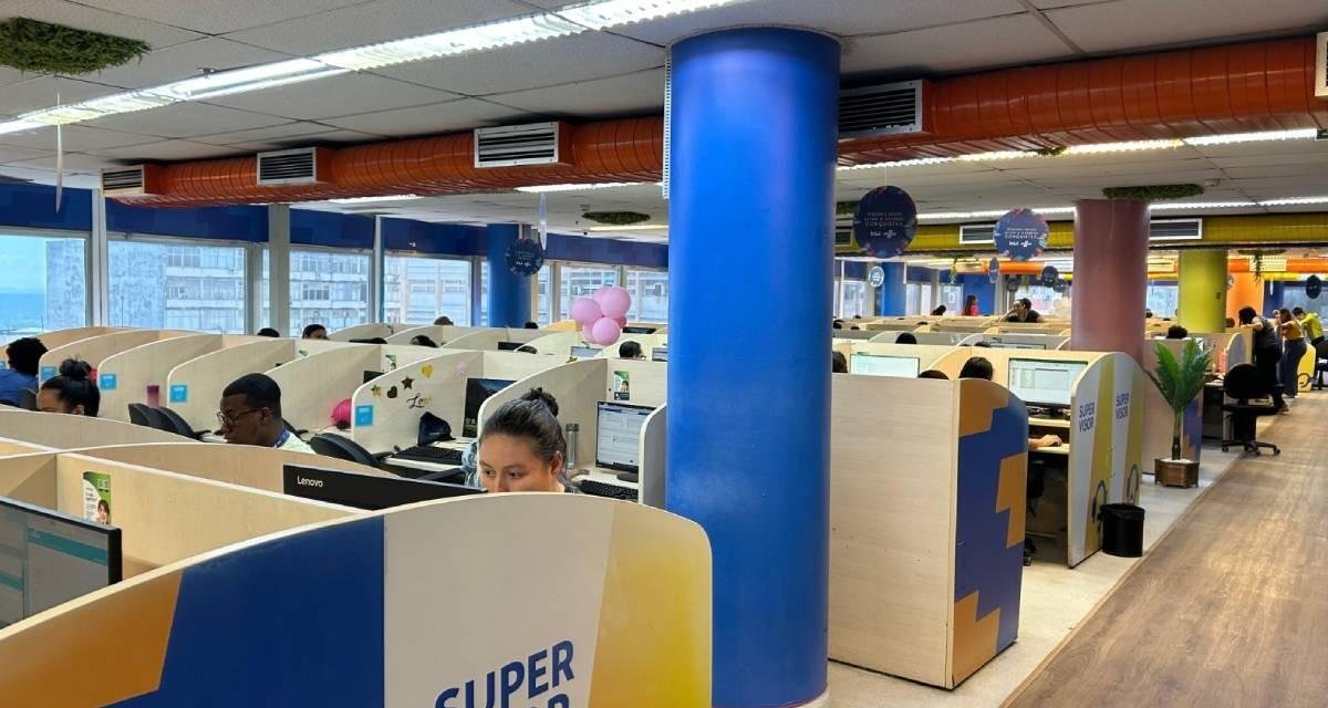 Empresa de telemarketing faz mutirão com quase 300 vagas em Salvador | G1
