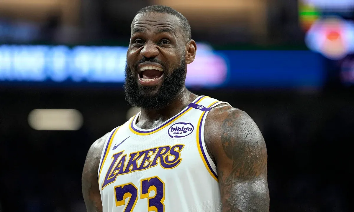 NBA: Shaquille O'Neal critica contratação de LeBron James pelo 76ers