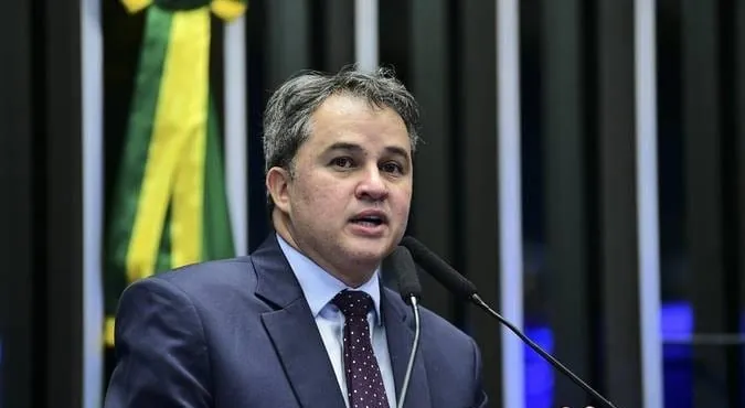 PF encontra no celular de Vorcaro emendas apresentadas por senador do PL