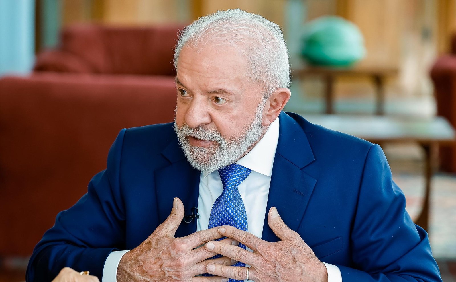 Em MG, Lula visita Juiz de Fora e sobrevoa áreas afetadas pelas chuvas