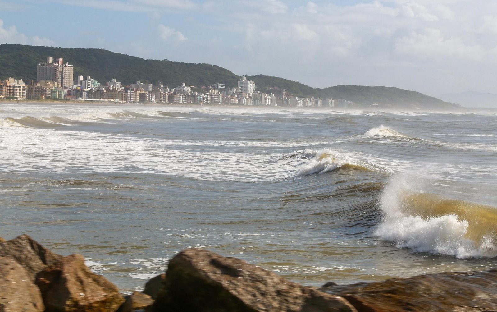 Outono em SC: temperaturas mais altas marcam a estação, diz previsão | G1