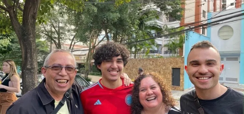 Brasileiro com pai desaparecido na Venezuela critica governo Delcy
