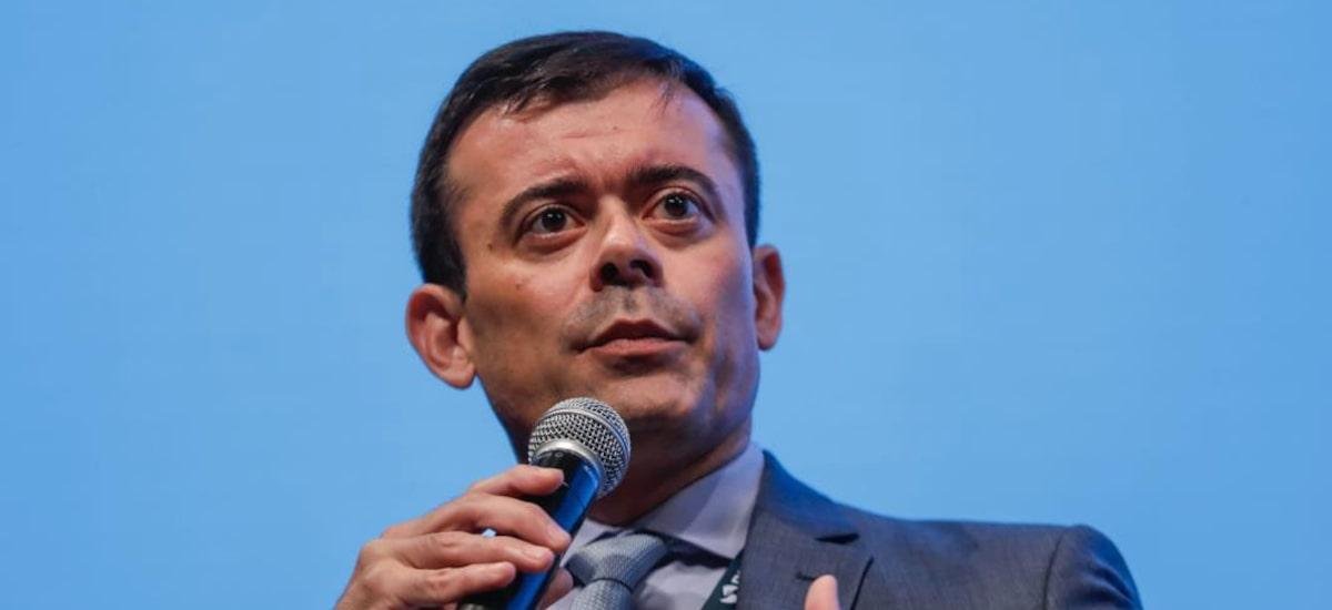 Alta do petróleo até US$ 85 não deve gerar pressão inflacionária relevante no Brasil, diz Ceron