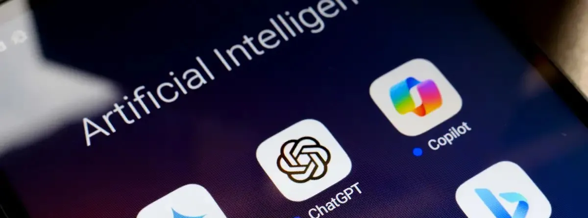 Chatbots já influenciam eleitores e desafiam regulação no Brasil | G1