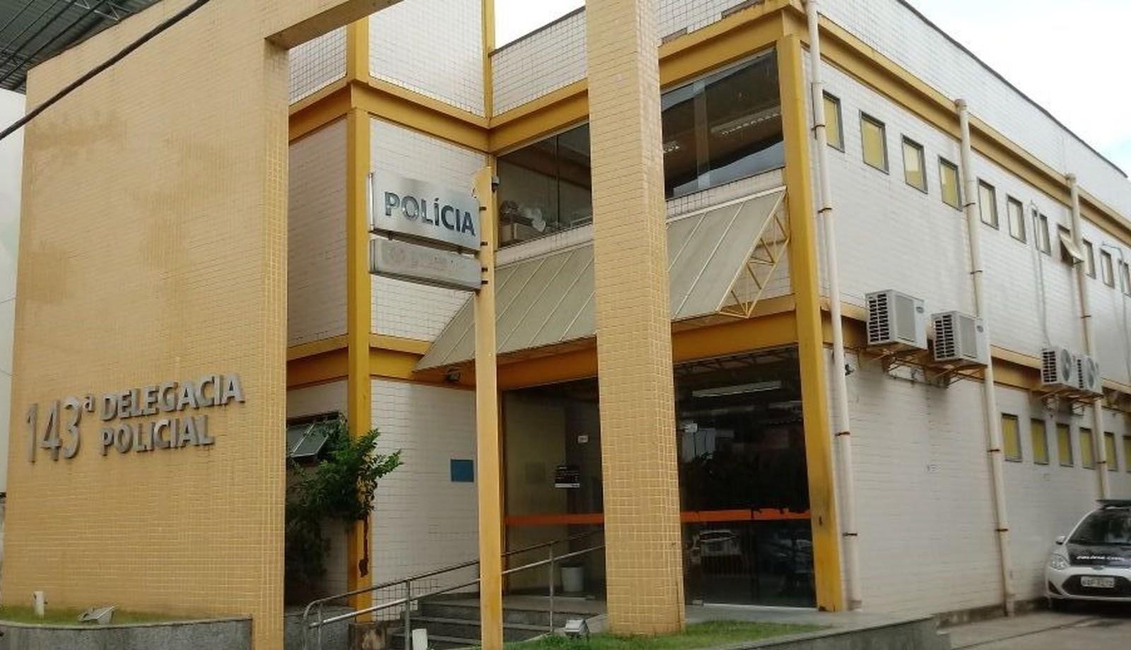 Mulher é morta a tiros por pessoas encapuzadas em São José de Ubá RJ | G1