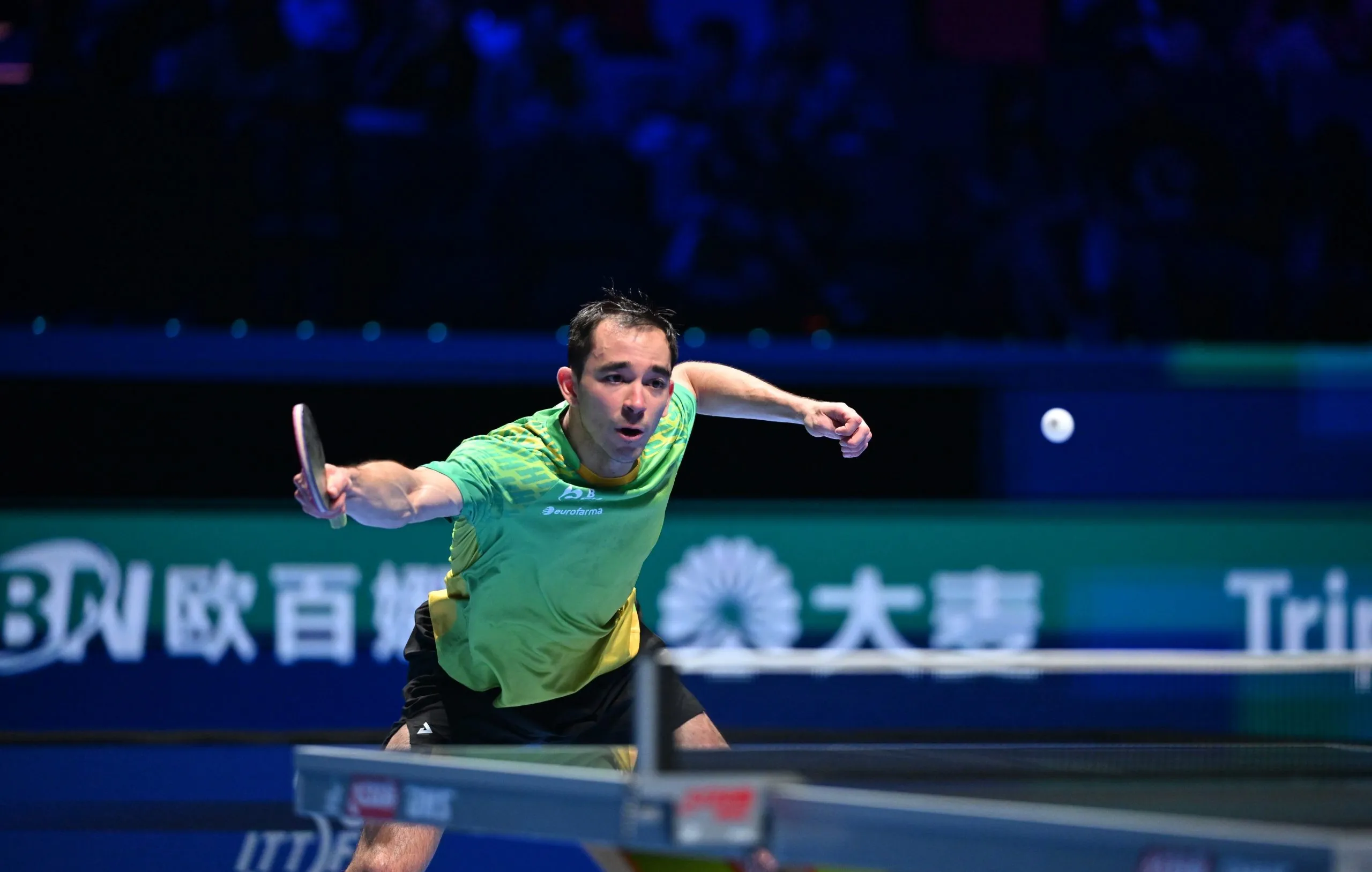 Hugo Calderano perde na semifinal da Copa do Mundo do tênis de mesa e fica com o bronze