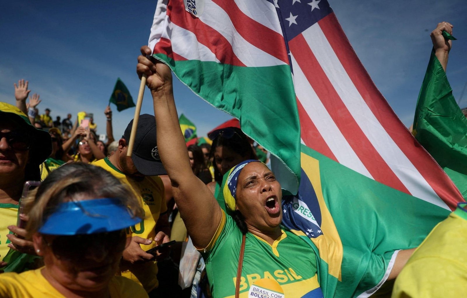 RJ: Ato de bolsonaristas tem estimativa de 4,7 mil pessoas, aponta monitor