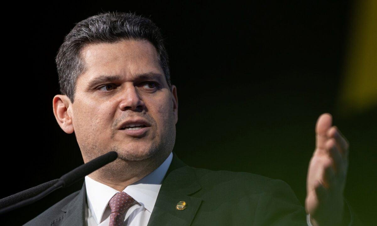 CPMI: governistas vão a Alcolumbre para anular quebra de sigilo de Lulinha