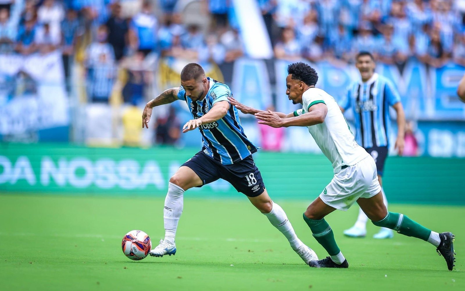 Grêmio cede empate ao Juventude, que supera expulsão, pela semi do Gauchão