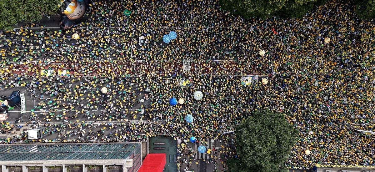 Ato com Flávio Bolsonaro na Paulista teve 20,4 mil pessoas, diz Monitor da USP