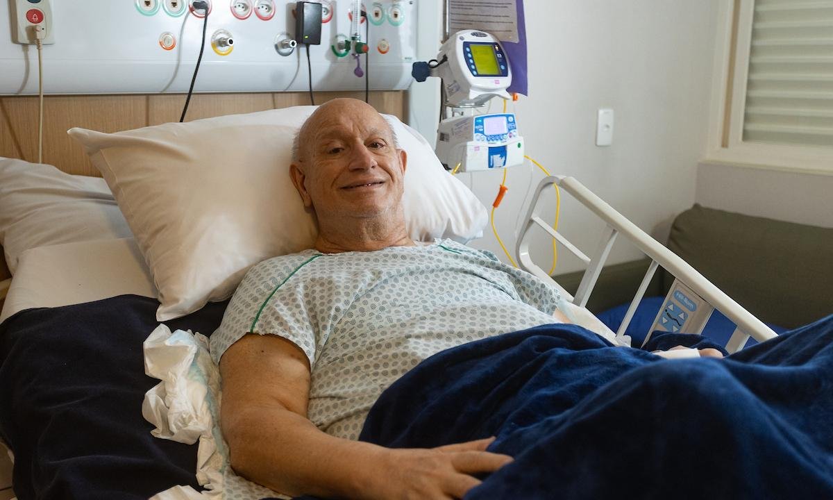 Quem é o médico do DF levado ao cinema após quase um ano internado