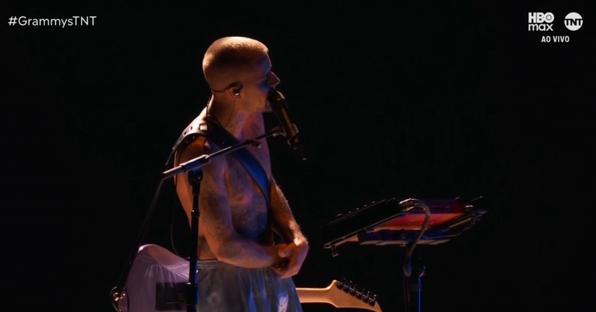 Justin Bieber fez ensaio de apenas sete minutos para apresentação marcante no Grammy 2026