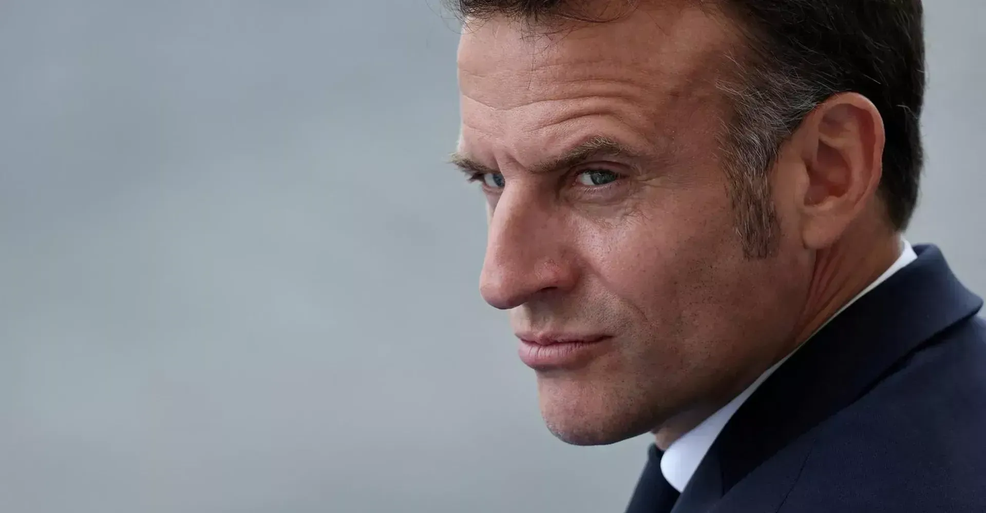 Irã ameaça Europa enquanto Macron anuncia expansão de arsenal nuclear