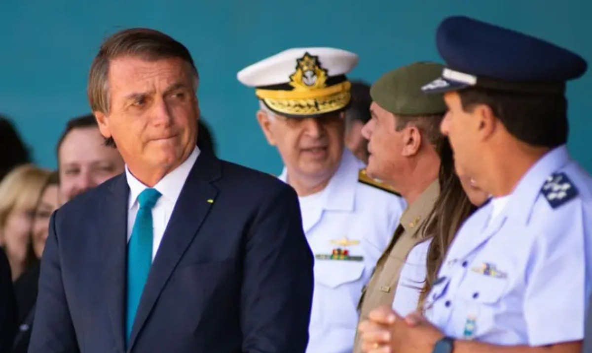 Quem é o relator do processo no STM que pode expulsar Bolsonaro | G1