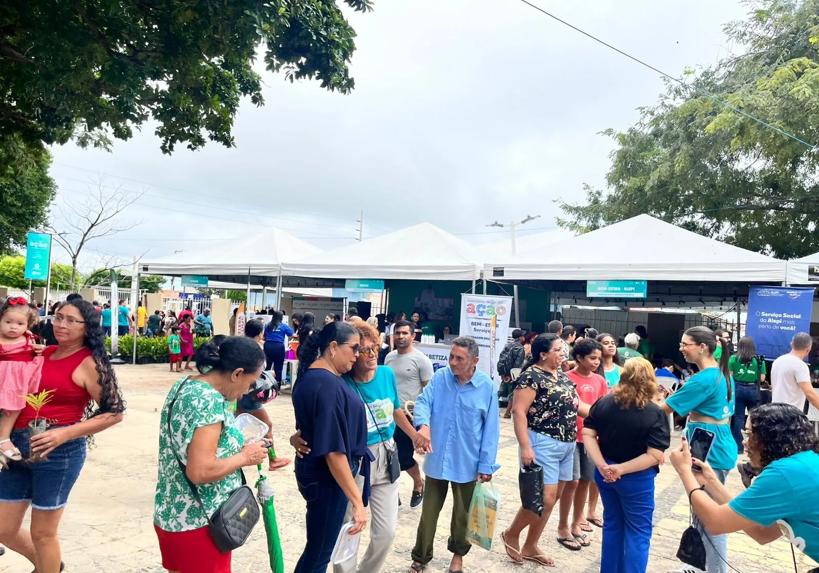 Aposentado regulariza título no Assembleia em Ação: 'Sou brasileiro'