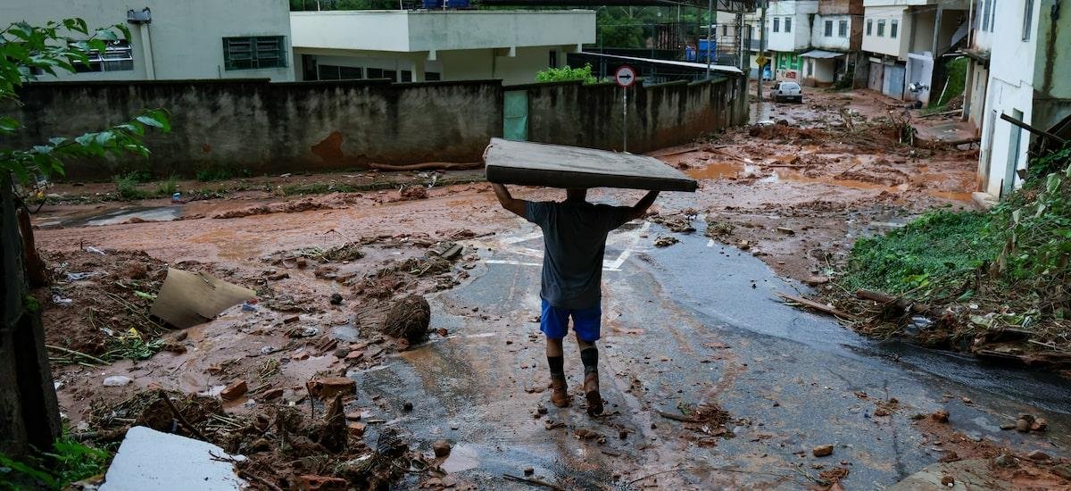 Defesa Civil faz apelo para moradores não voltarem às áreas de risco em Juiz de Fora