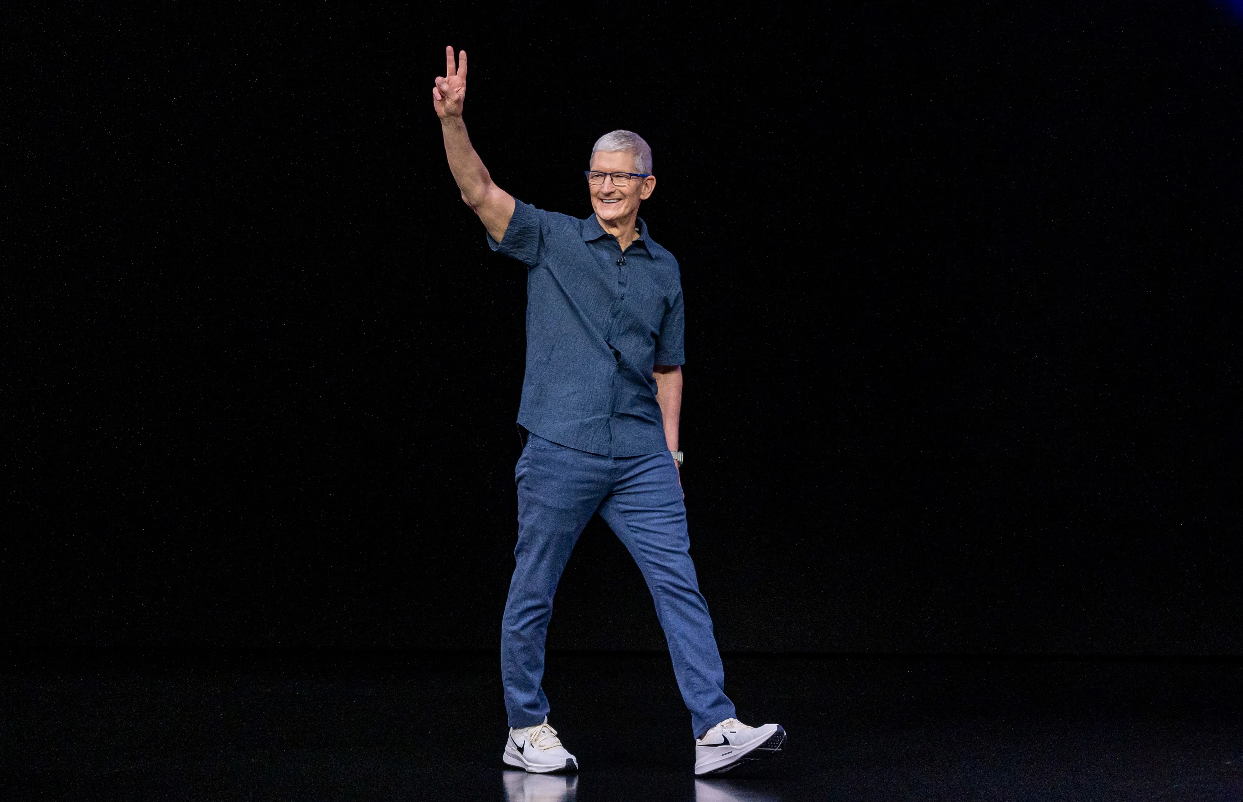 Líder mais longevo da Apple, Tim Cook prepara sucessão e tenta definir legado