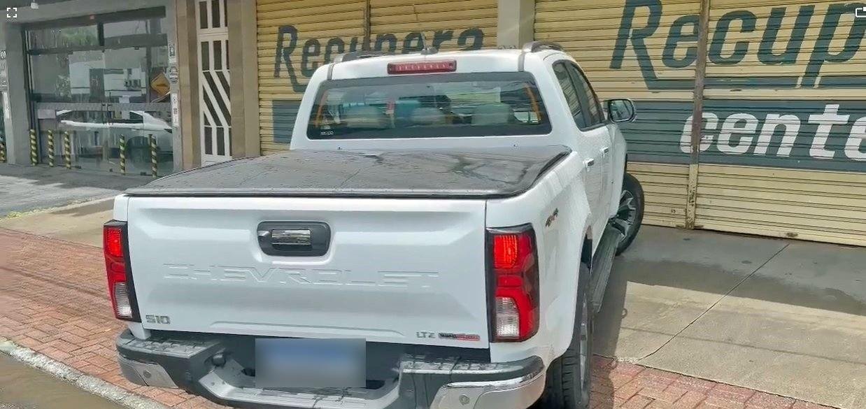 Gêmeos são presos em SC por ajudarem ex-presidente do Rioprevidência | G1