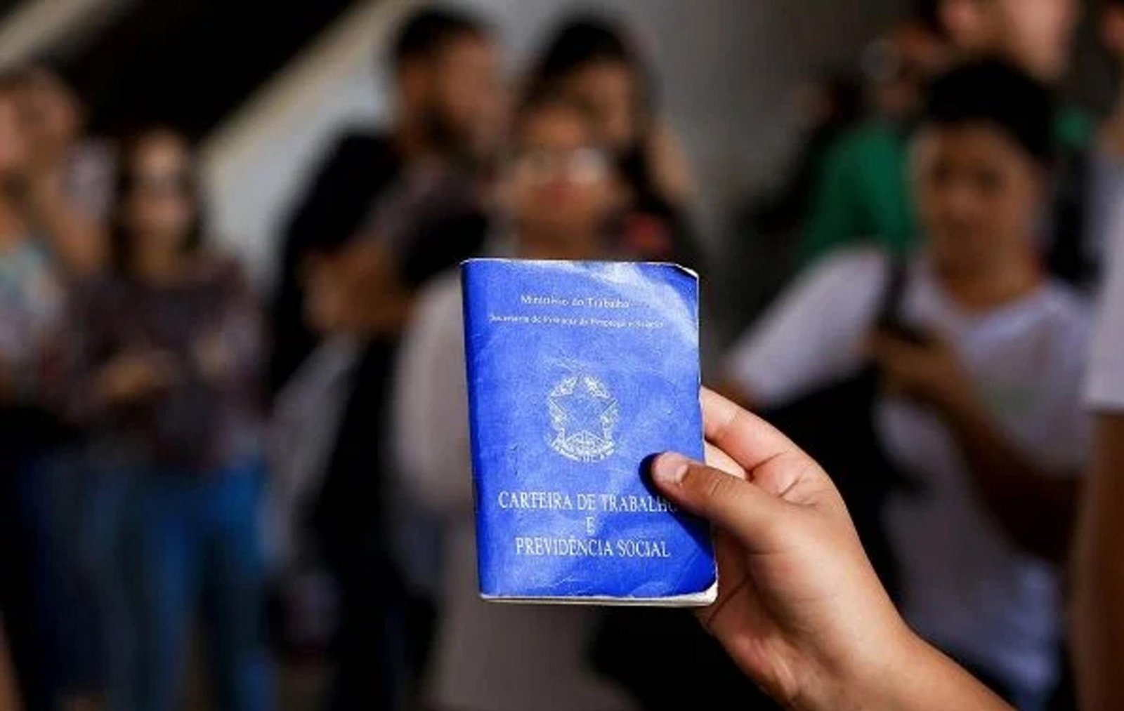 DF começa a semana com 380 vagas de trabalho e salários de R$ 4,5 mil