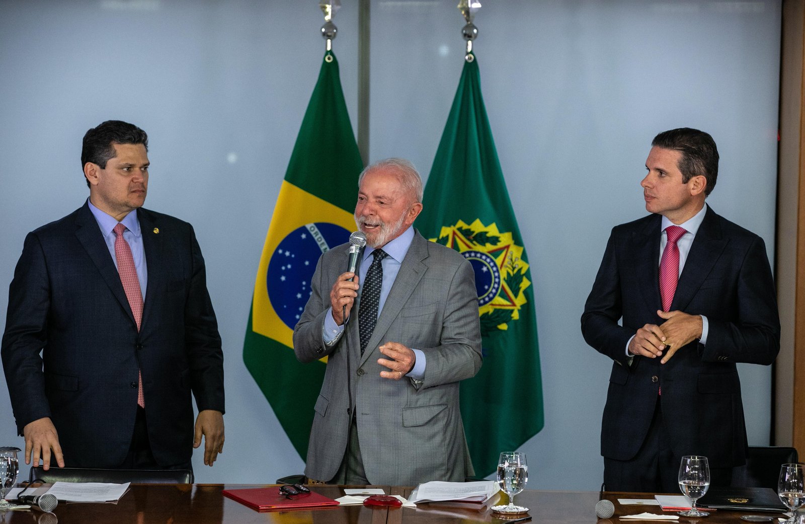 PEC da Segurança: governo tenta direcionar mais recursos com taxação de bets e partidos buscam reverter referendo da maioridade