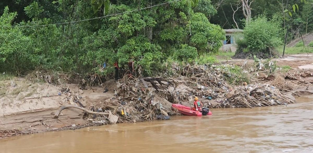 Corpo de homem é encontrado no Rio Paraibuna, em Juiz de Fora | G1