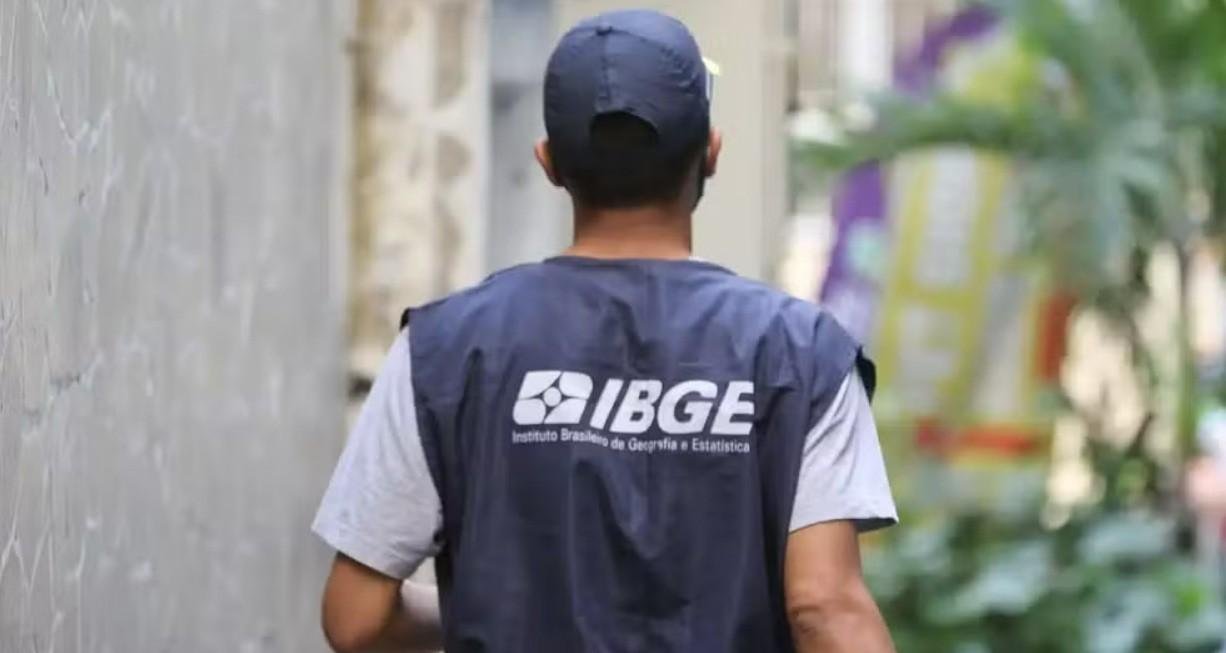 Mais de 7 mil candidatos fazem provas do concurso do IBGE no Acre | G1