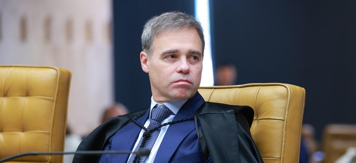 André Mendonça desfaz decisão de Toffoli e dá autonomia ao Coaf no caso Banco Master