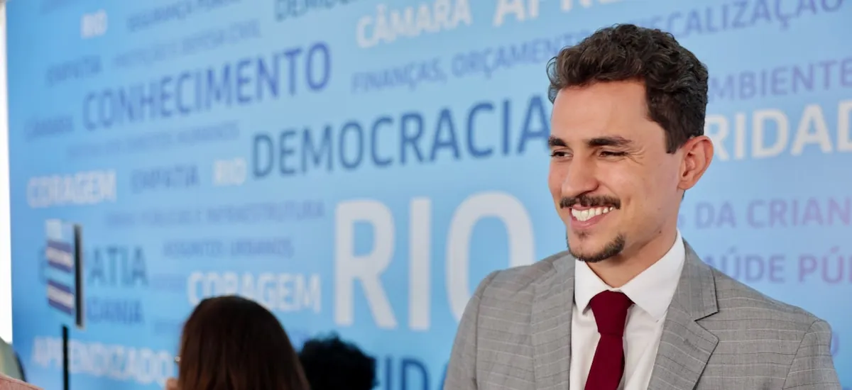 Justiça solta vereador preso por suspeita de negociar campanha com o Comando Vermelho