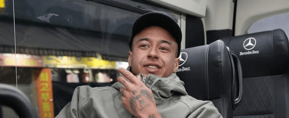 Lingard no Corinthians: meia chega ao Brasil para exames e fechar contrato