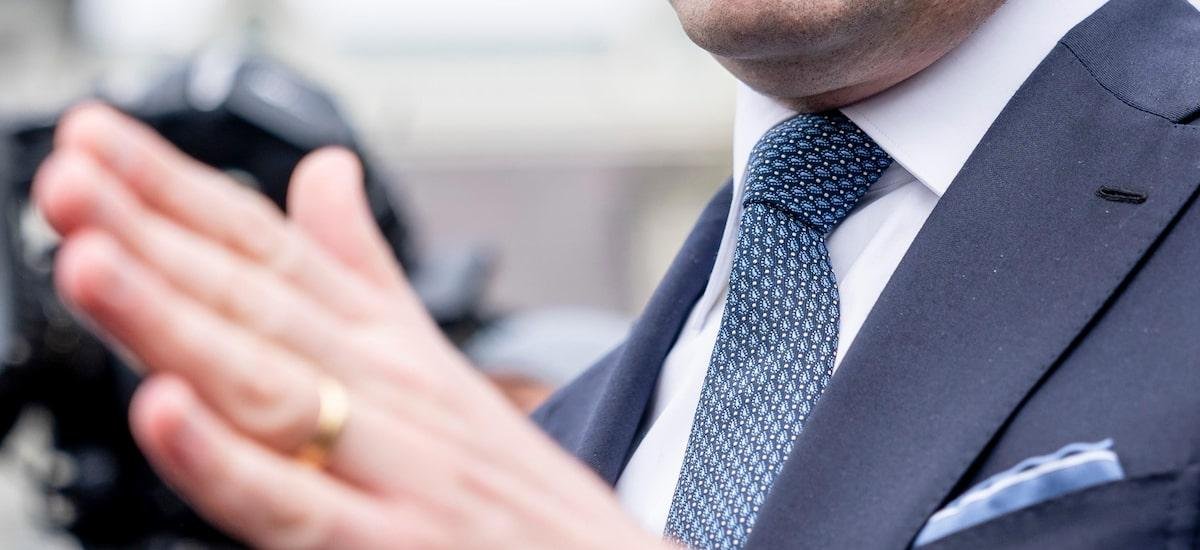 Quem é Stephen Miller, o fiel conselheiro de Trump com uma visão autoritária do mundo