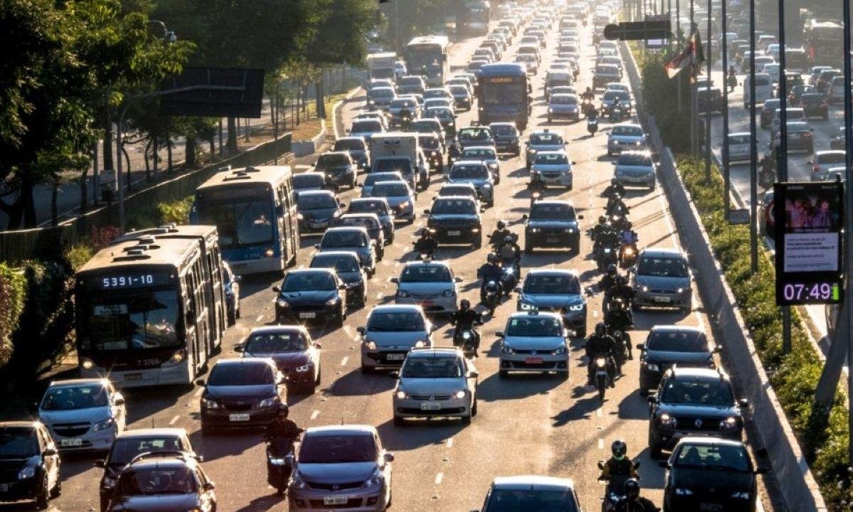IPVA atrasado já soma R$ 36 bilhões em dívidas protestadas em SP