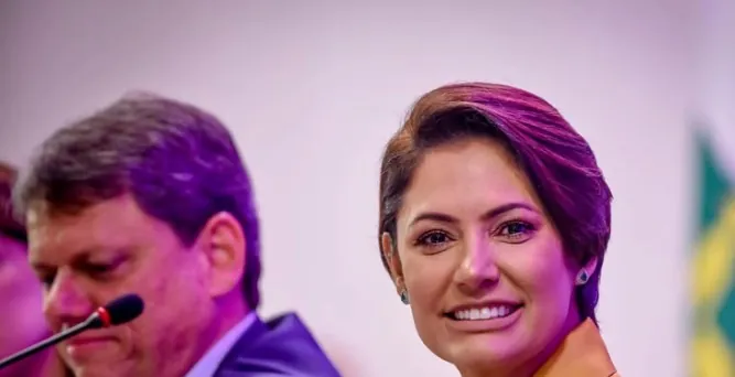 Flávio busca mobilização de Tarcísio, Nikolas e Michelle enquanto tenta se aproximar de Cleitinho de olho no segundo turno