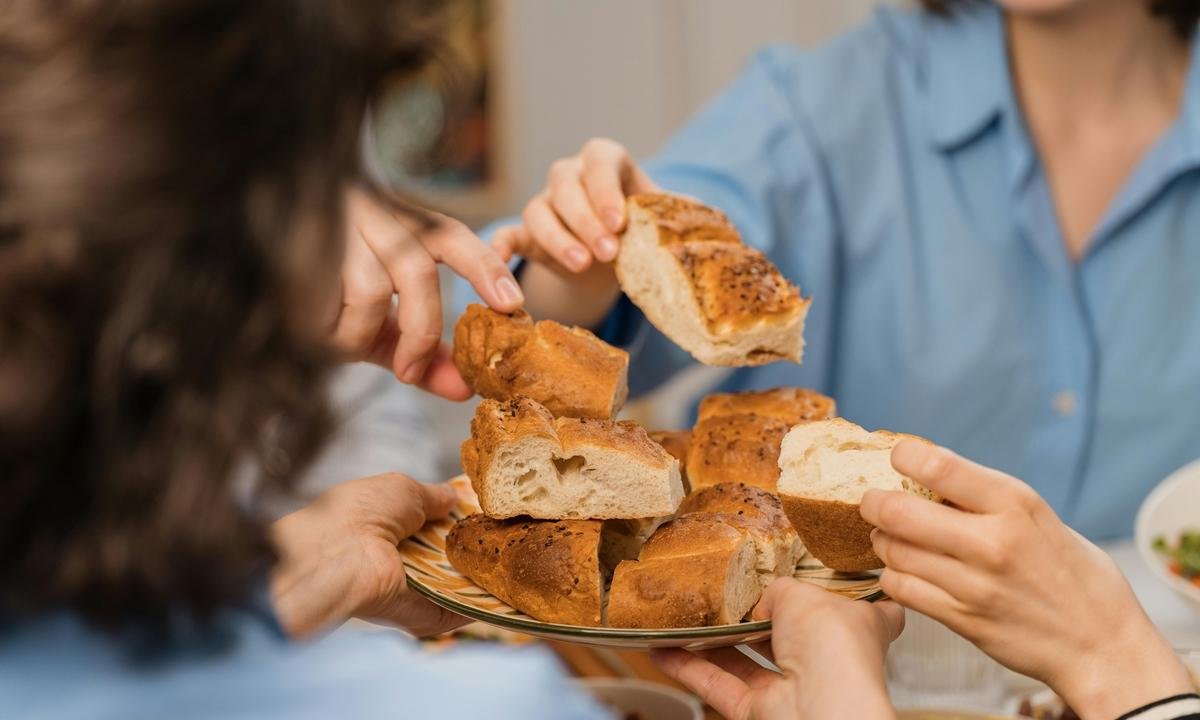 Pão integral caseiro fofinho na air fryer com poucos ingredientes