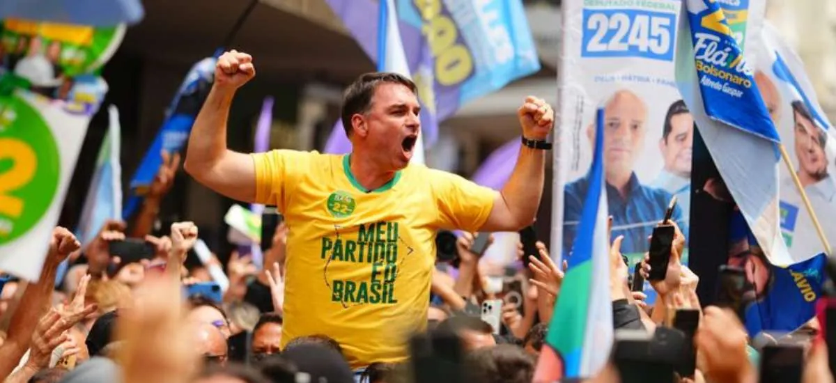Flávio acusa Dino de ‘interferência política’ por operação da PF contra suposto desvio de emendas para 'Dark Horse'